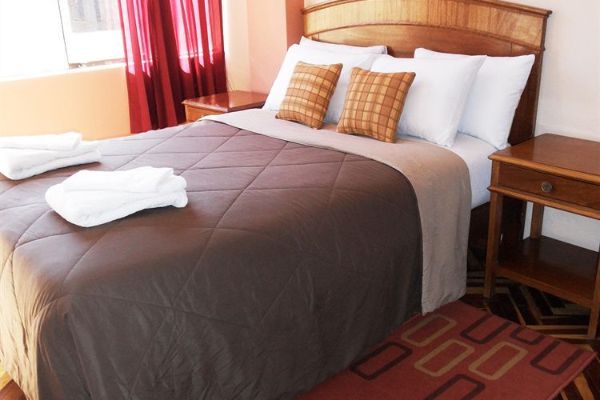 Quechuas Backpackers (Puno)
